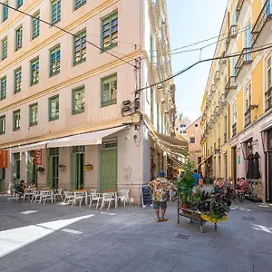 https://mlaga-centro-terraza.1costadelsol.com